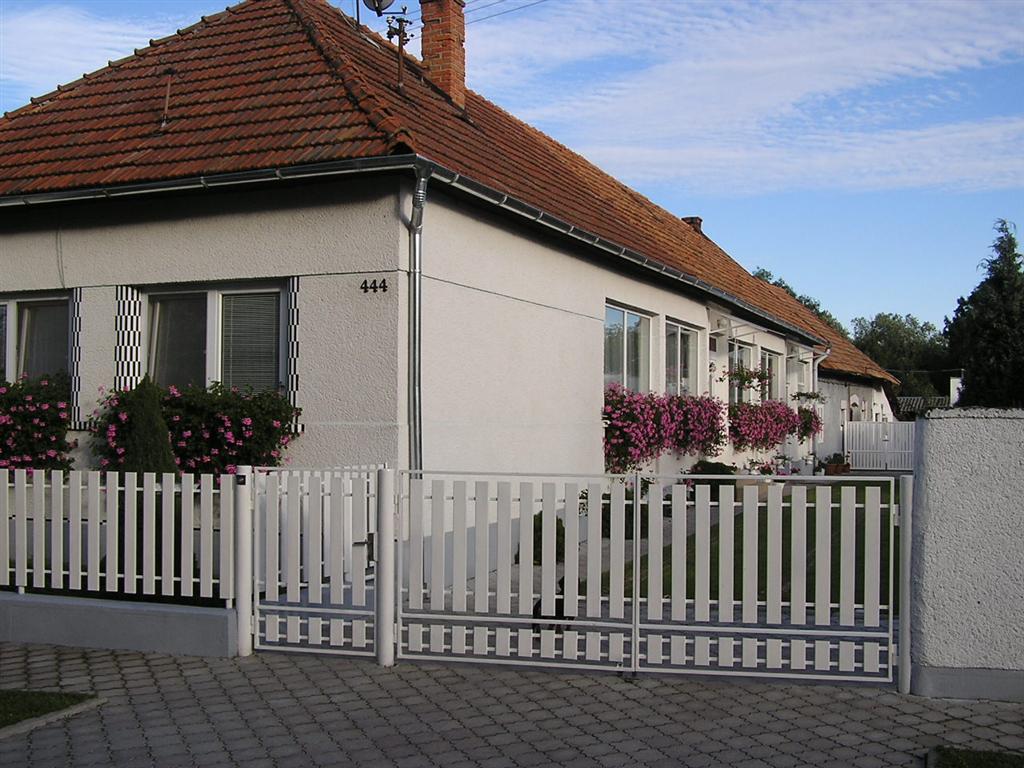 Fotogaléria Súťaž o najkrajší balkón a predzáhradku 2010 (16) Súťaž o najkrajší balkón a predzáhradku 2010